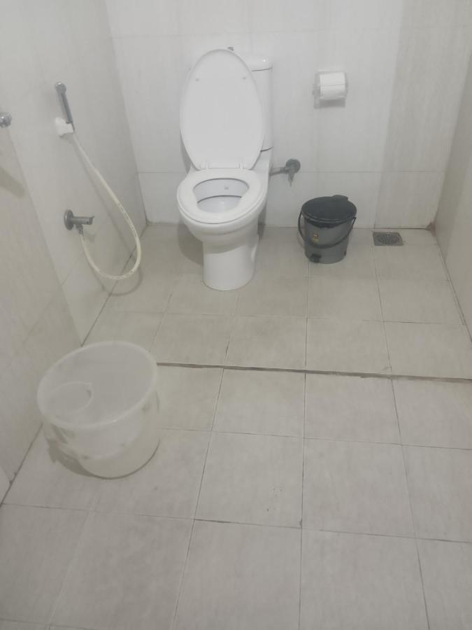 Fresh Living Prime Hitech Hotel Hyderabad Phòng bức ảnh