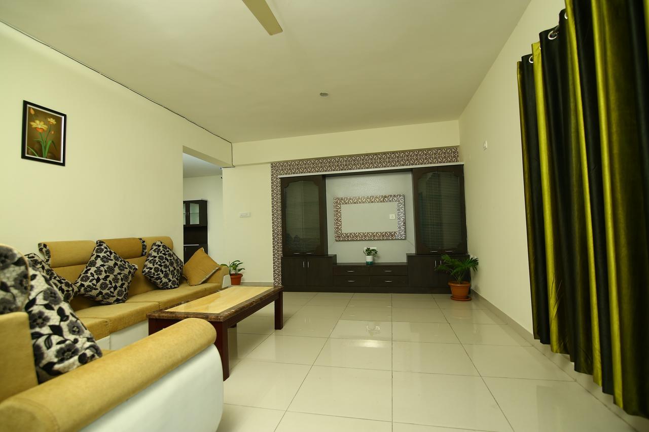 Fresh Living Prime Hitech Hotel Hyderabad Ngoại thất bức ảnh