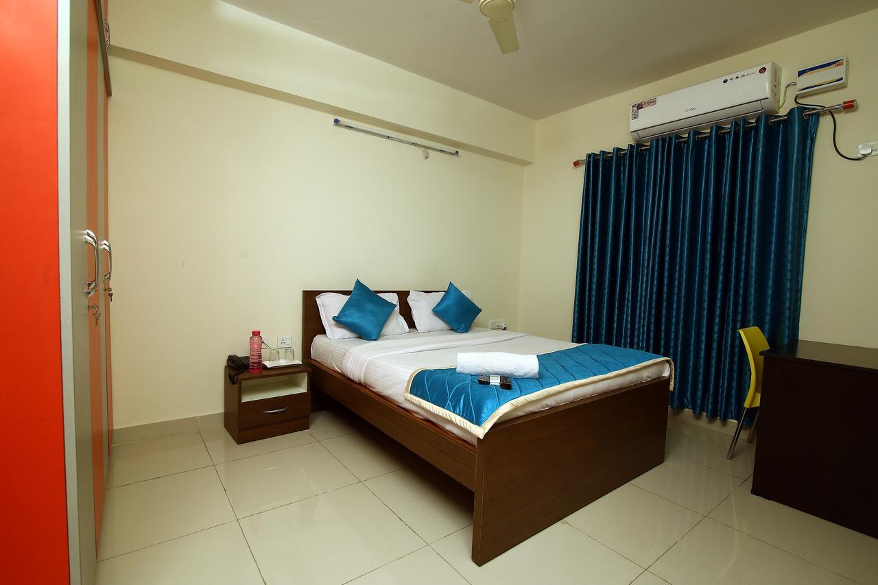 Fresh Living Prime Hitech Hotel Hyderabad Ngoại thất bức ảnh