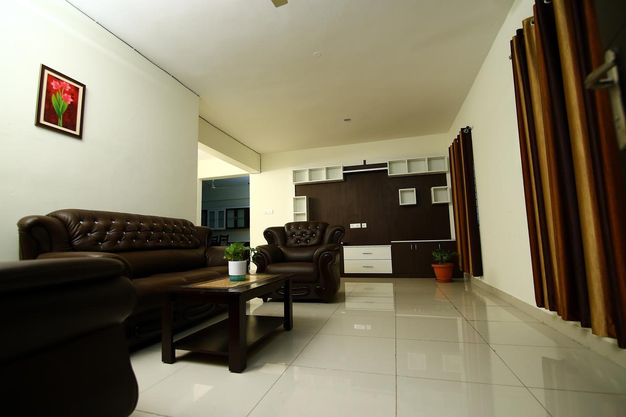 Fresh Living Prime Hitech Hotel Hyderabad Ngoại thất bức ảnh